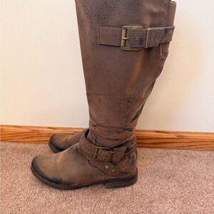 Vintage 7 Eight Brown Tall Boots